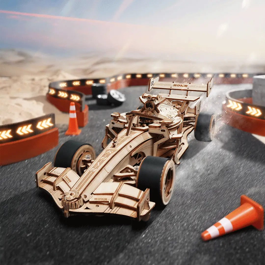 Masina de curse formula 1 - puzzle lemn din peste 200 piese